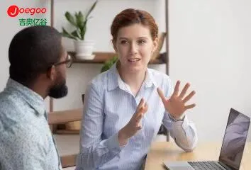 Pelanggan Thailand Memilih Mesin Penjual Otomatis Perlengkapan Cuci Mobil Kec...